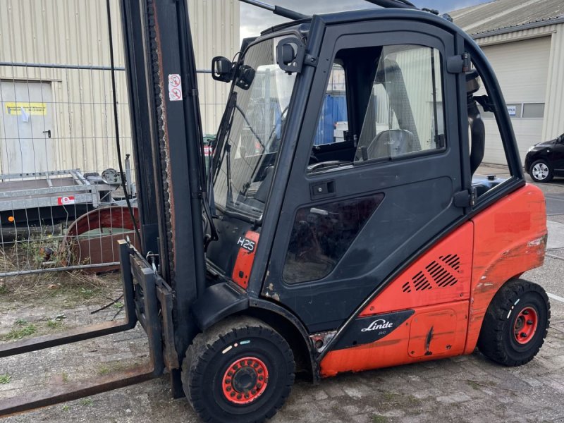 Frontstapler a típus Linde H 25 D-02, Gebrauchtmaschine ekkor: Etten Leur (Kép 1)