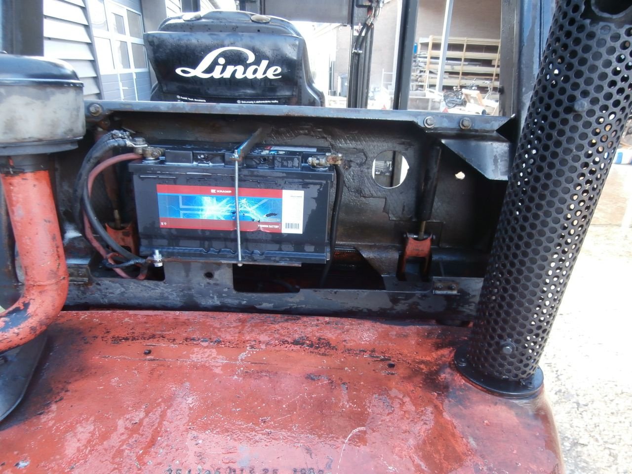 Frontstapler del tipo Linde H 25, Gebrauchtmaschine In Kerkdriel (Immagine 11)