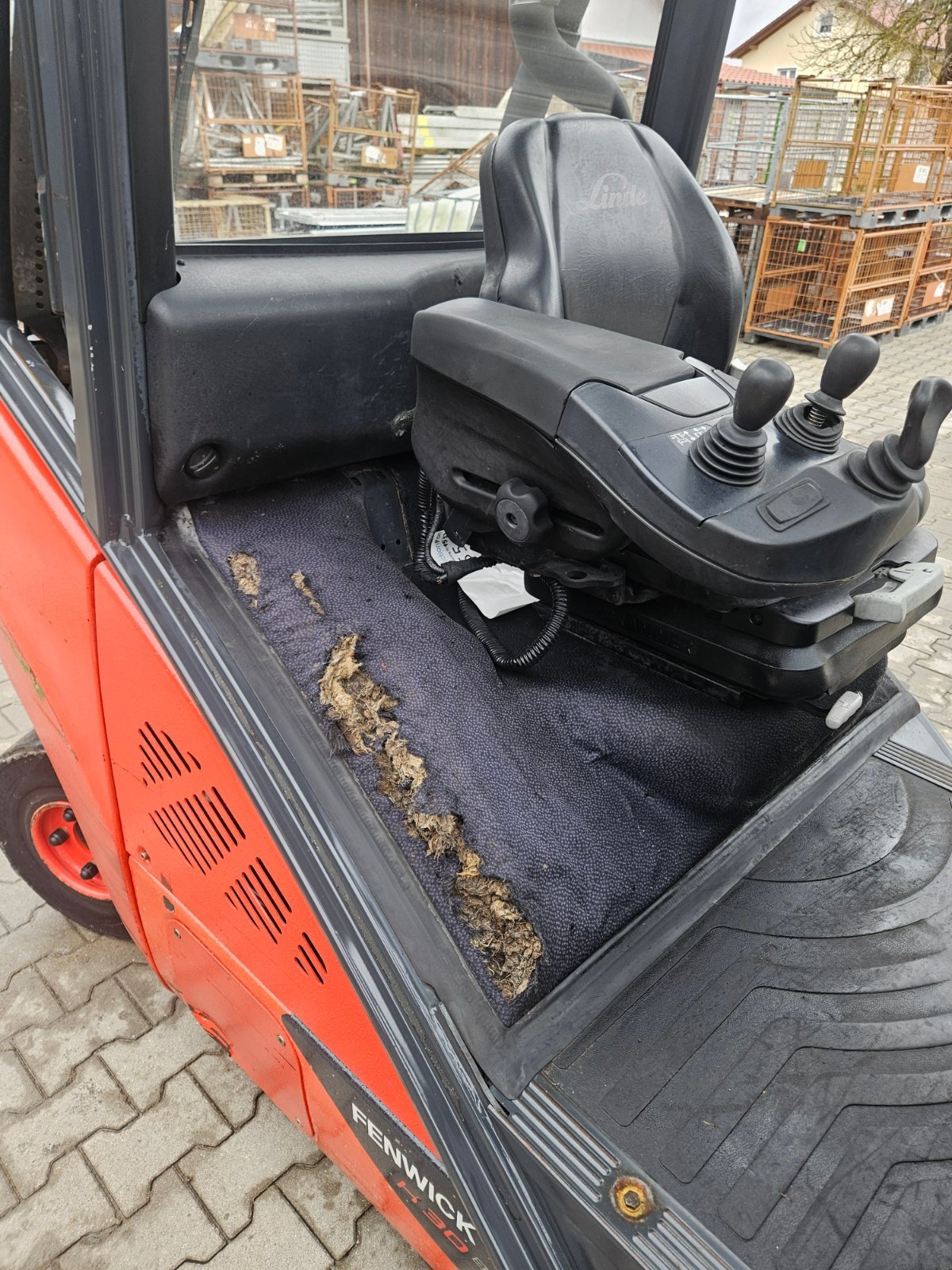 Frontstapler от тип Linde H 30 D-02, Gebrauchtmaschine в Geiselhöring (Снимка 19)