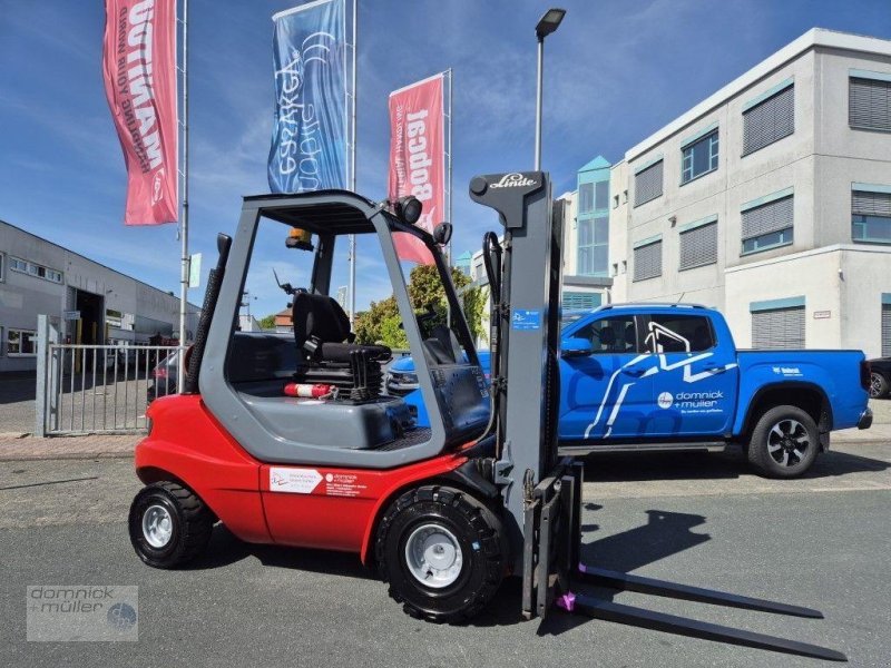 Frontstapler от тип Linde H 30 T-03, Gebrauchtmaschine в Friedrichsdorf