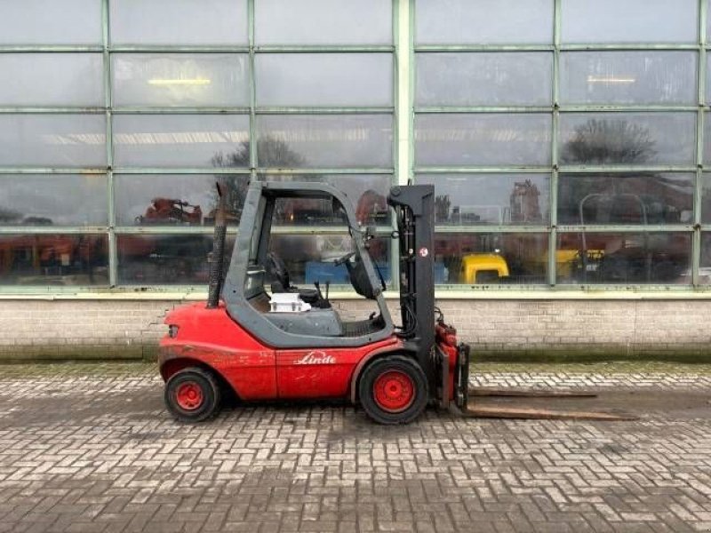 Frontstapler tip Linde H 35 D, Gebrauchtmaschine in Roosendaal (Poză 3)