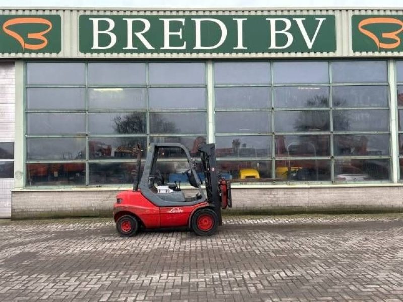 Frontstapler tip Linde H 35 D, Gebrauchtmaschine in Roosendaal (Poză 2)
