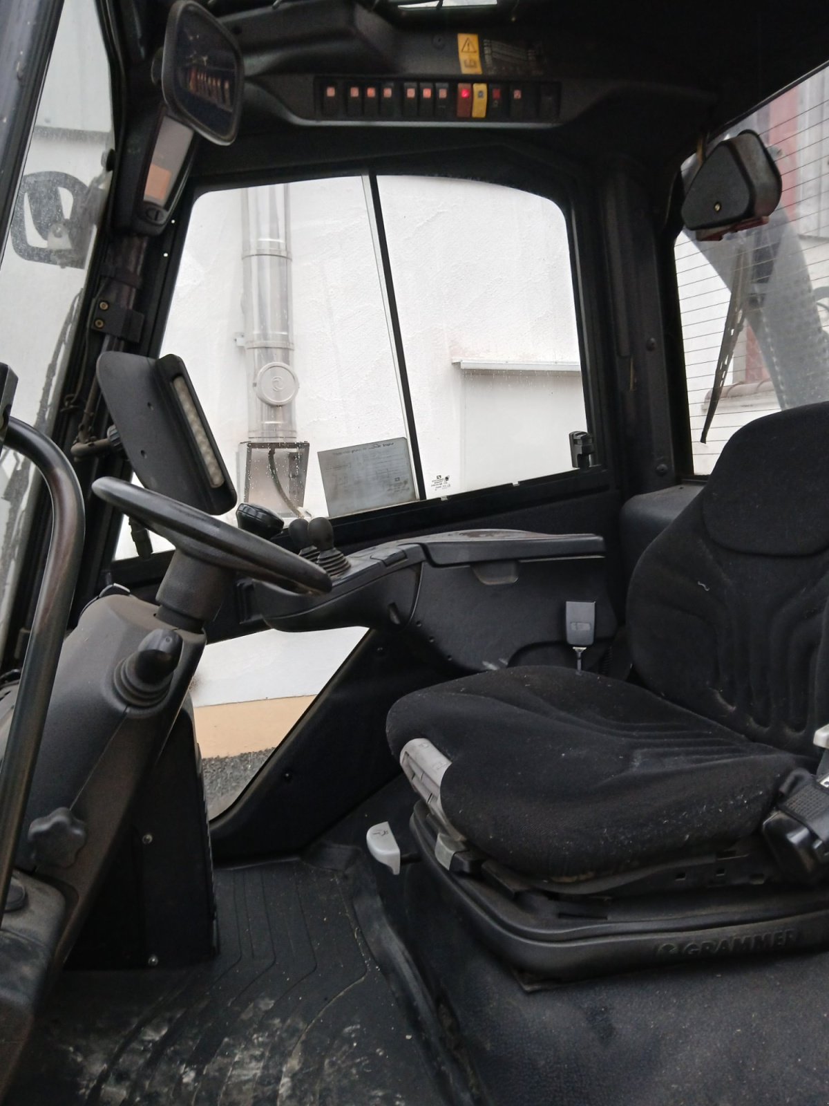 Frontstapler του τύπου Linde H 40D-01 TRIPLEXMAST HUBHÖHE 680 CM, Gebrauchtmaschine σε Oxenbronn (Φωτογραφία 9)