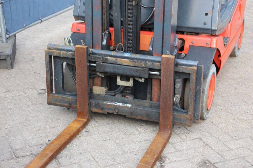 Frontstapler des Typs Linde H12T-03, Gebrauchtmaschine in Antwerpen (Bild 11)
