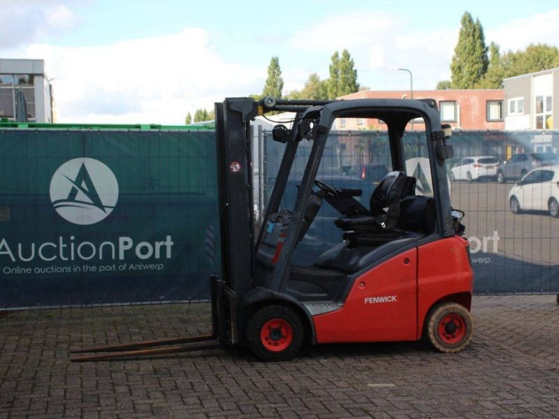 Frontstapler типа Linde H14T-C1, Gebrauchtmaschine в Antwerpen (Фотография 1)