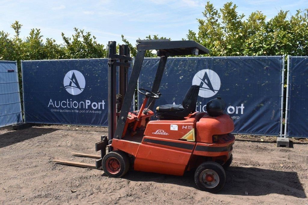 Frontstapler typu Linde H15D, Gebrauchtmaschine w Antwerpen (Zdjęcie 3)