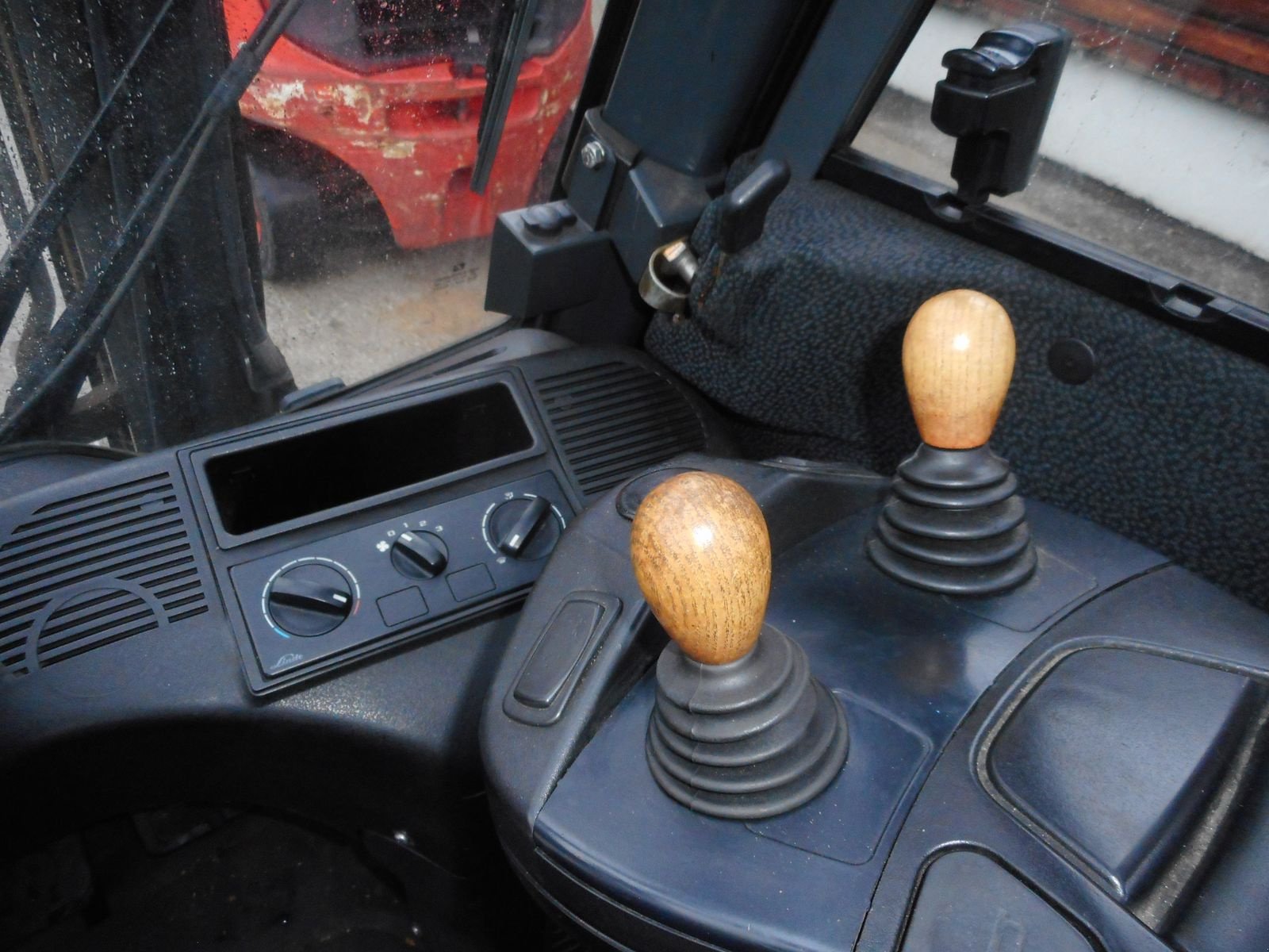 Frontstapler typu Linde H16D-01Evo Triplex 4,62m + SS + Kabine, Gebrauchtmaschine v St. Nikolai ob Draßling (Obrázek 16)