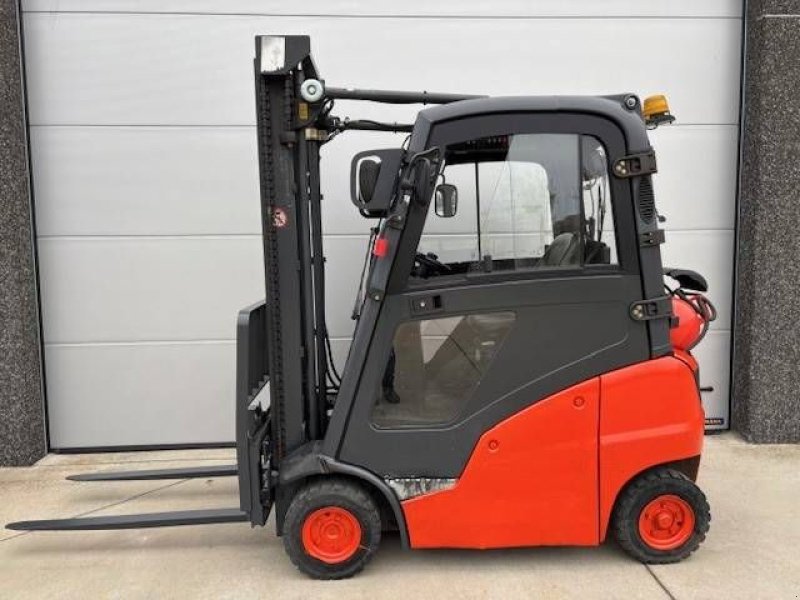 Frontstapler of the type Linde H16T-01, Gebrauchtmaschine in Antwerpen (Picture 1)