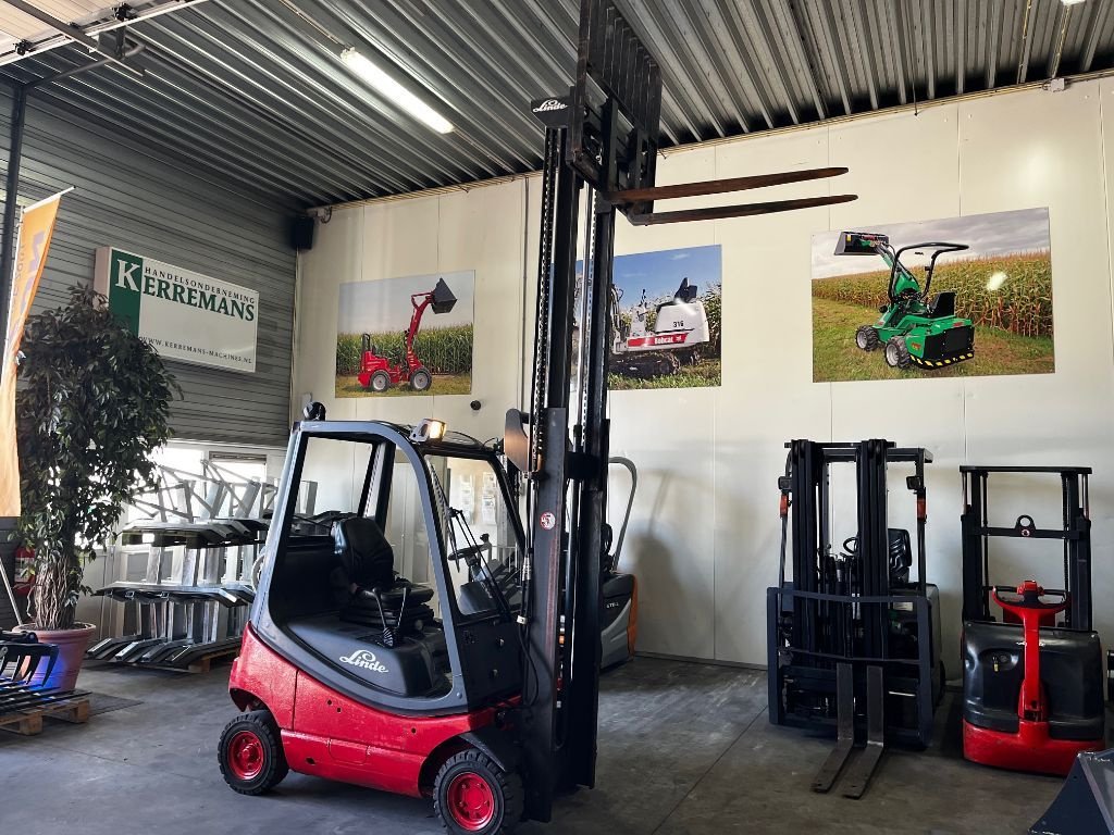 Frontstapler типа Linde H16T-03, Gebrauchtmaschine в Dronten (Фотография 4)