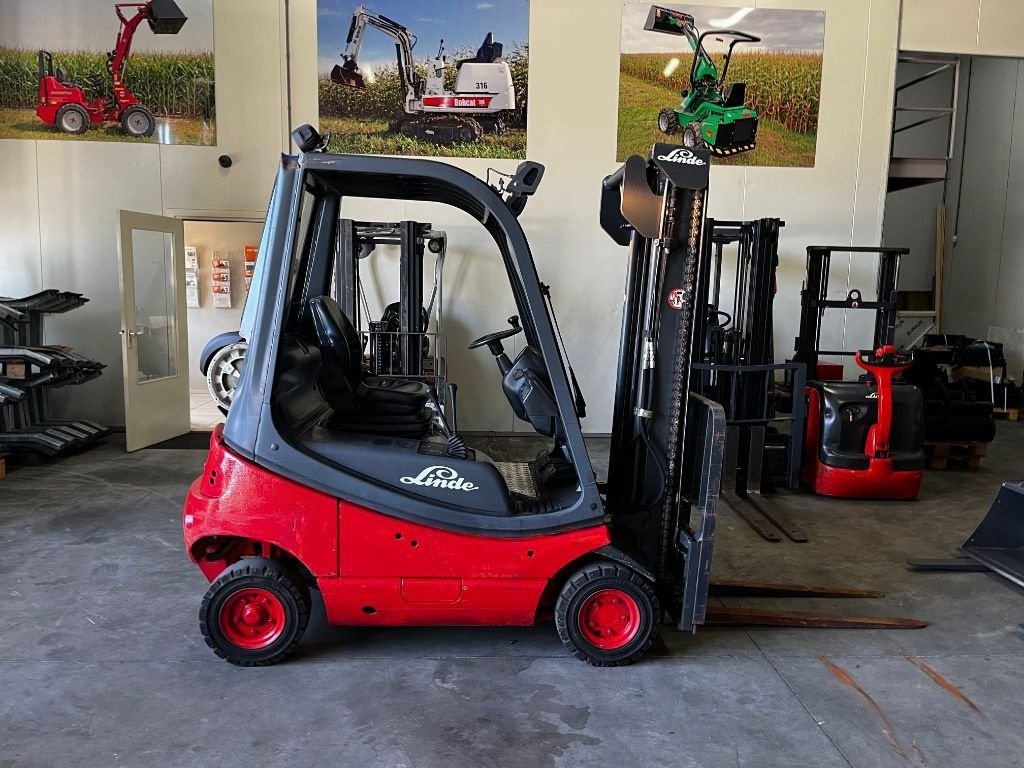 Frontstapler типа Linde H16T-03, Gebrauchtmaschine в Dronten (Фотография 2)