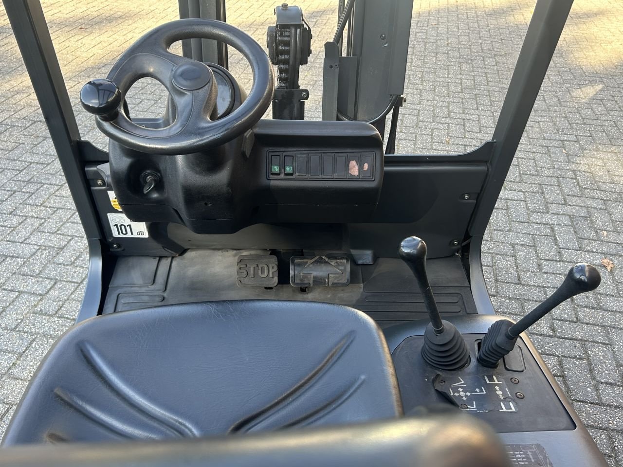 Frontstapler of the type Linde h16t-03, Gebrauchtmaschine in Heythuysen (Picture 4)