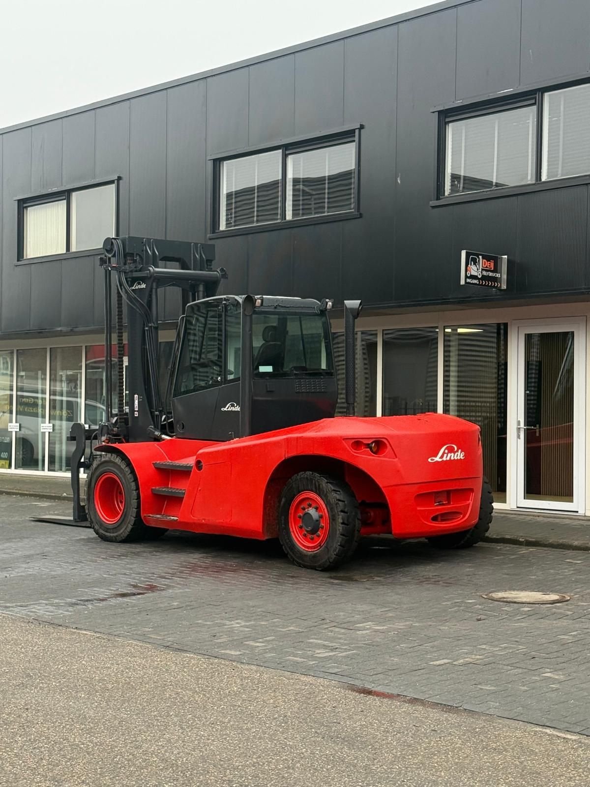 Frontstapler du type Linde H180, Gebrauchtmaschine en Vianen (Photo 3)