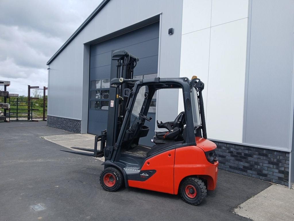 Frontstapler a típus Linde H18D-01, Gebrauchtmaschine ekkor: Swifterbant (Kép 8)