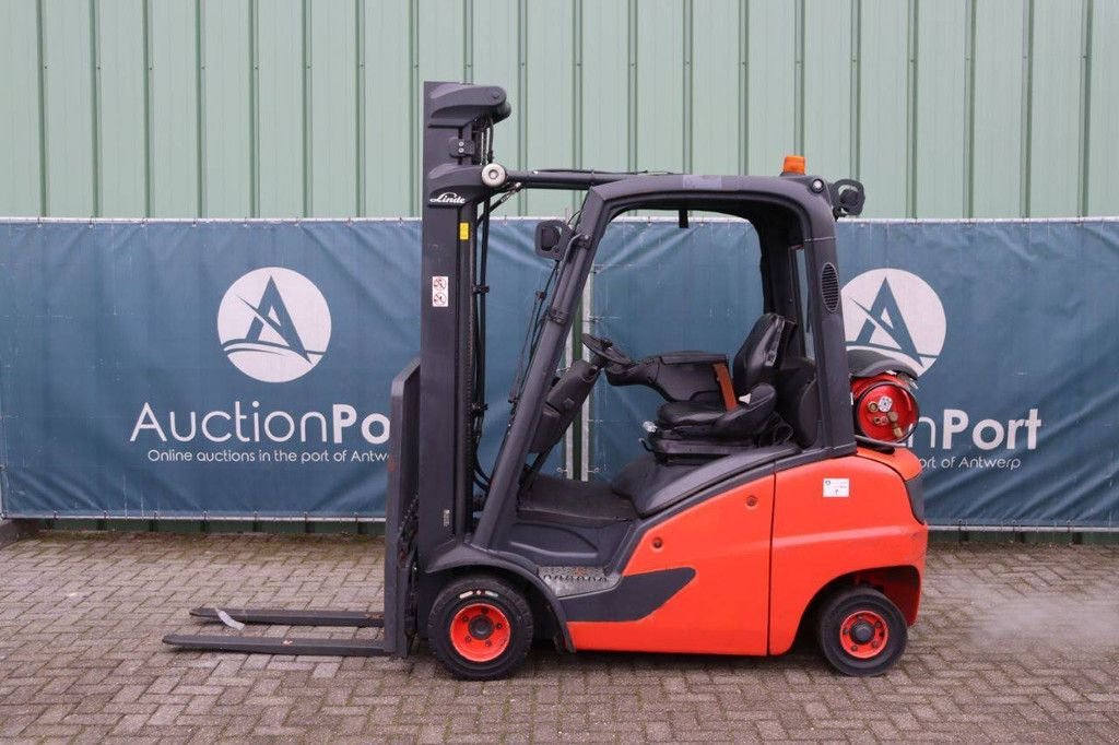 Frontstapler za tip Linde H20T-01, Gebrauchtmaschine u Antwerpen (Slika 2)