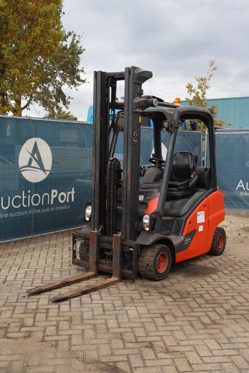 Frontstapler типа Linde H20T-01, Gebrauchtmaschine в Antwerpen (Фотография 10)