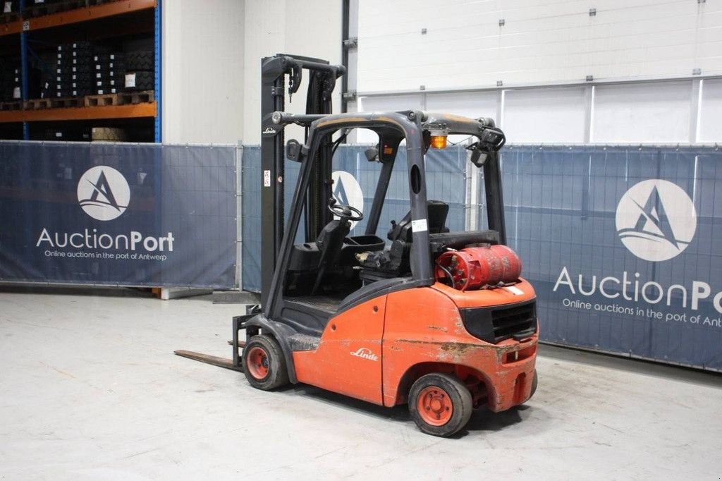 Frontstapler typu Linde H20T-01, Gebrauchtmaschine v Antwerpen (Obrázek 3)