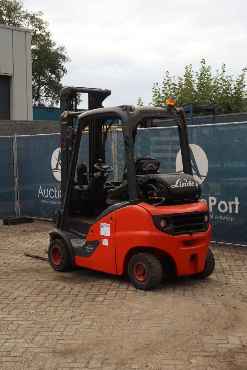 Frontstapler del tipo Linde H20T-01, Gebrauchtmaschine In Antwerpen (Immagine 4)