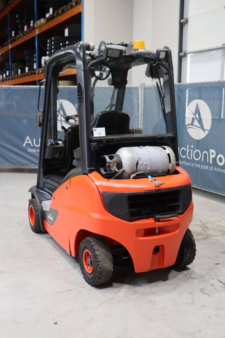 Frontstapler of the type Linde H20T-01, Gebrauchtmaschine in Antwerpen (Picture 4)