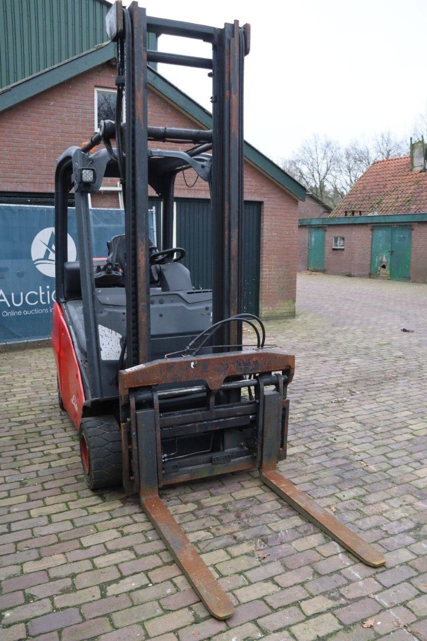 Frontstapler типа Linde H20T-01, Gebrauchtmaschine в Antwerpen (Фотография 8)