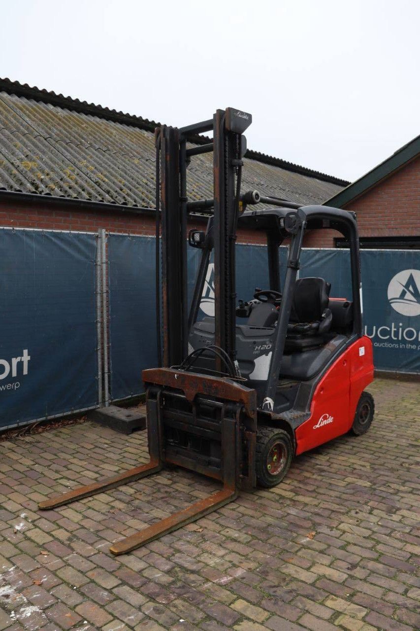 Frontstapler типа Linde H20T-01, Gebrauchtmaschine в Antwerpen (Фотография 10)