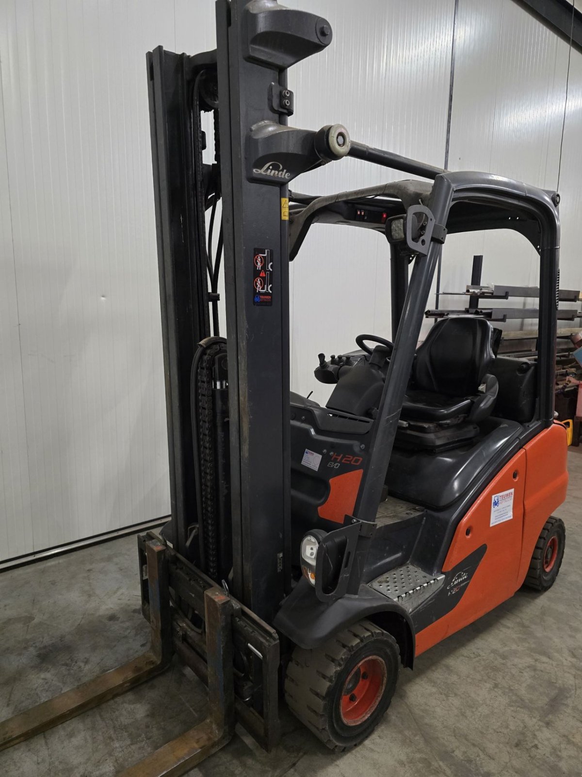 Frontstapler of the type Linde H20T-01, Gebrauchtmaschine in Vlierden (Picture 4)