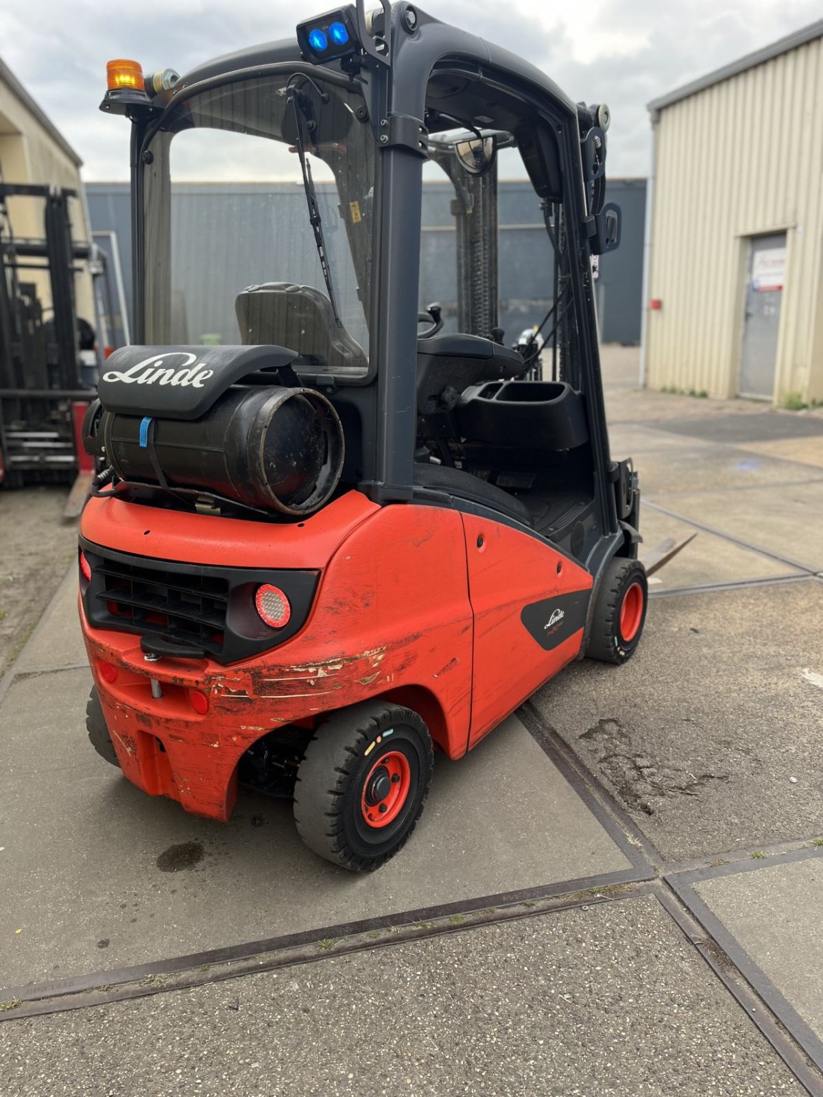 Frontstapler del tipo Linde H20T-01, Gebrauchtmaschine In Etten Leur (Immagine 3)