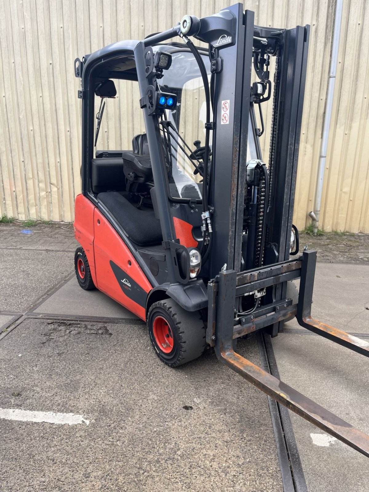 Frontstapler del tipo Linde H20T-01, Gebrauchtmaschine In Etten Leur (Immagine 2)