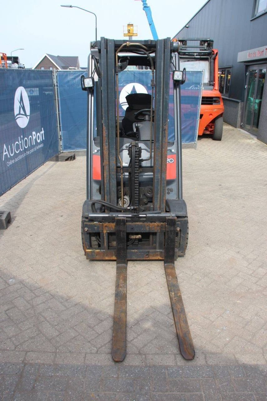 Frontstapler du type Linde H20T, Gebrauchtmaschine en Antwerpen (Photo 8)