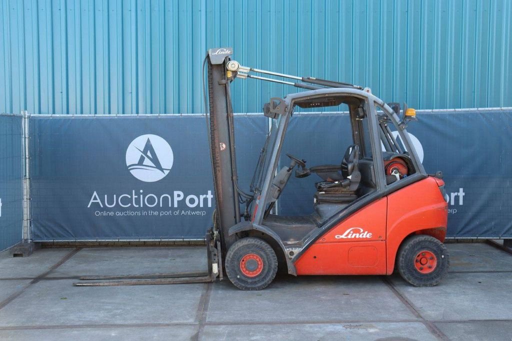 Frontstapler du type Linde H20T, Gebrauchtmaschine en Antwerpen (Photo 2)