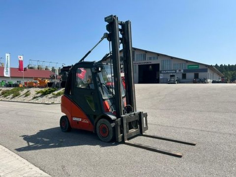 Frontstapler of the type Linde H25, Gebrauchtmaschine in NATTERNBACH (Picture 15)