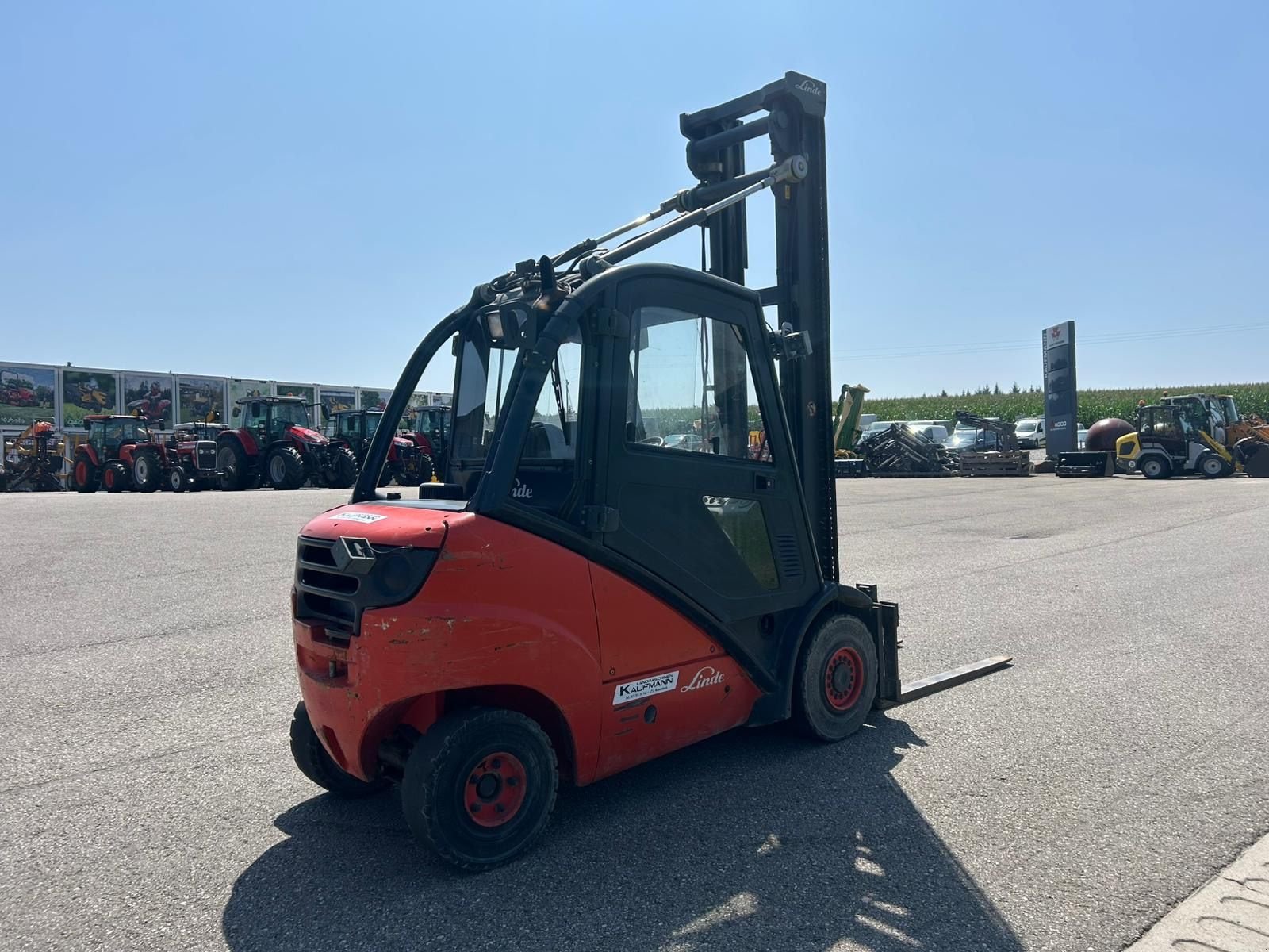Frontstapler of the type Linde H25, Gebrauchtmaschine in NATTERNBACH (Picture 19)
