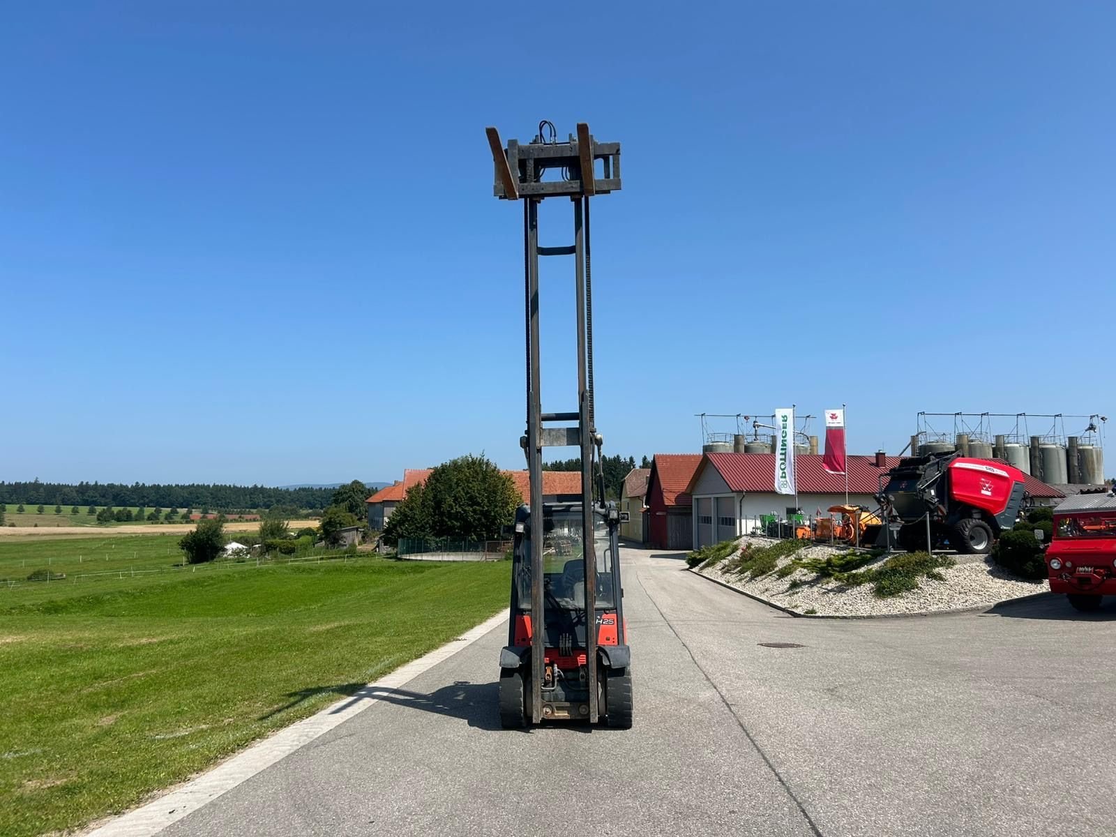 Frontstapler of the type Linde H25, Gebrauchtmaschine in NATTERNBACH (Picture 10)