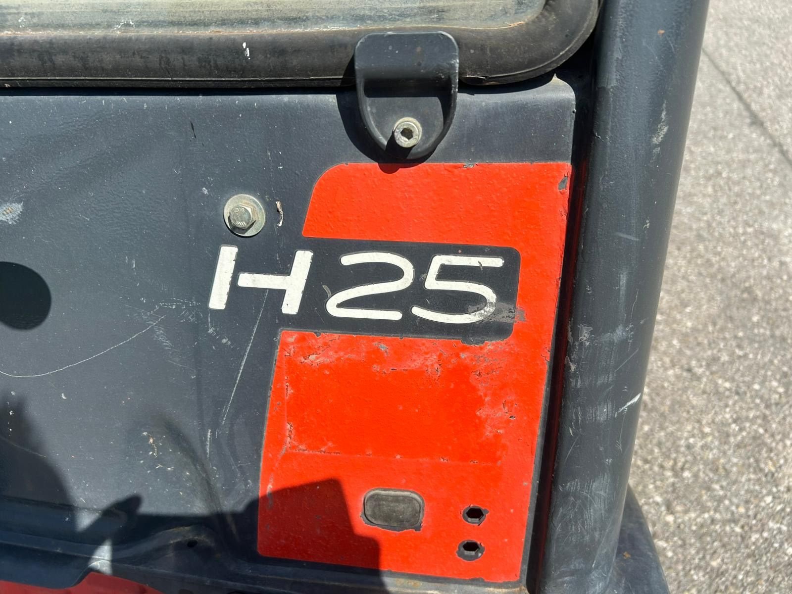 Frontstapler of the type Linde H25, Gebrauchtmaschine in NATTERNBACH (Picture 17)