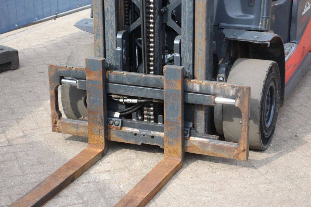 Frontstapler типа Linde H25D-01, Gebrauchtmaschine в Antwerpen (Фотография 11)