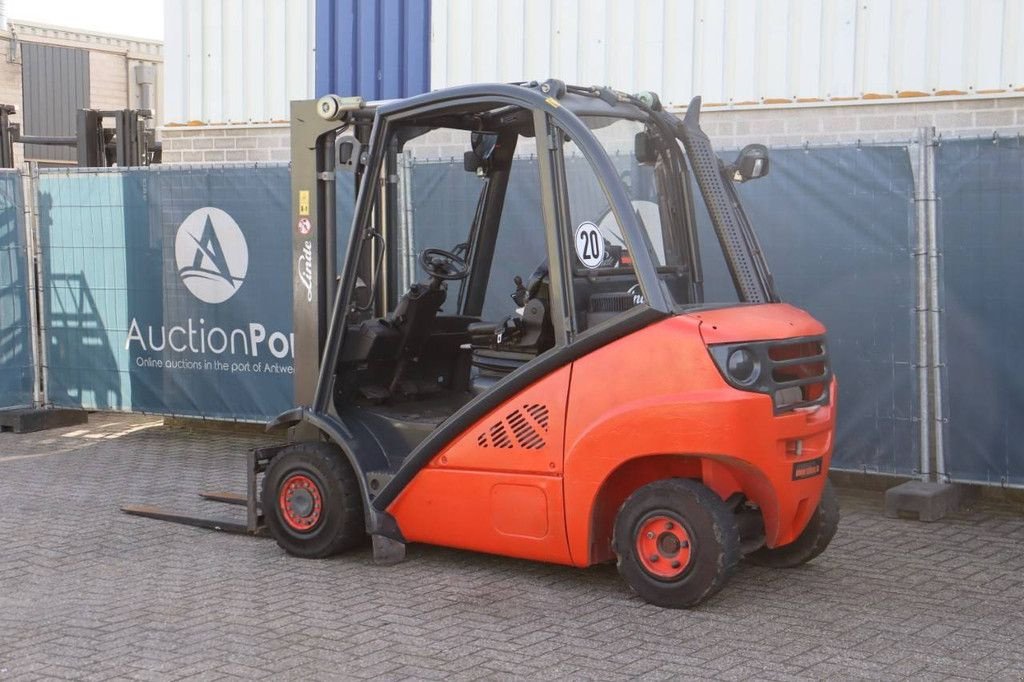 Frontstapler des Typs Linde H25D-01, Gebrauchtmaschine in Antwerpen (Bild 3)