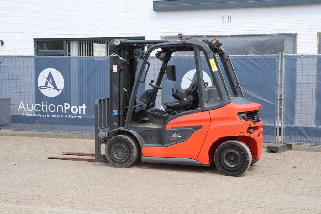 Frontstapler del tipo Linde H25D-01, Gebrauchtmaschine en Antwerpen (Imagen 3)