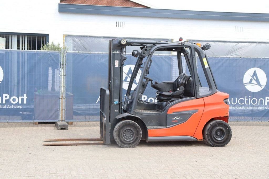Frontstapler del tipo Linde H25D-01, Gebrauchtmaschine en Antwerpen (Imagen 1)