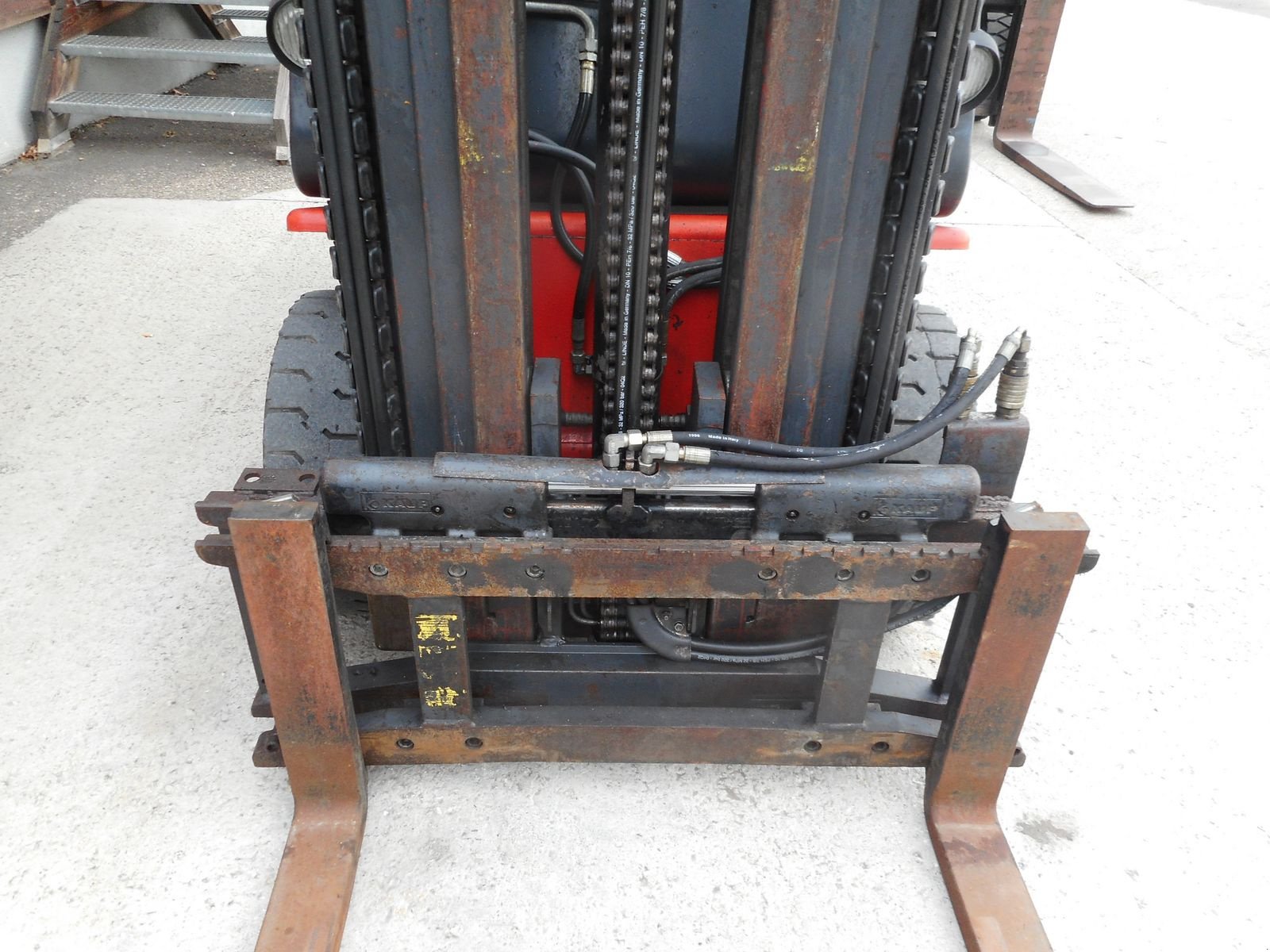 Frontstapler Türe ait Linde H25D-02 Triplex 6,4m + SS ( Perkins Motor ), Gebrauchtmaschine içinde St. Nikolai ob Draßling (resim 13)