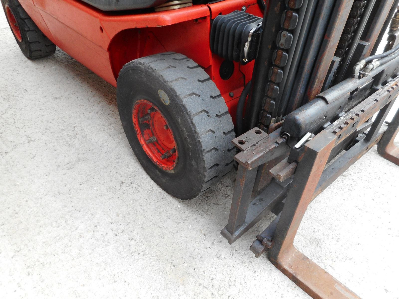 Frontstapler Türe ait Linde H25D-02 Triplex 6,4m + SS ( Perkins Motor ), Gebrauchtmaschine içinde St. Nikolai ob Draßling (resim 14)