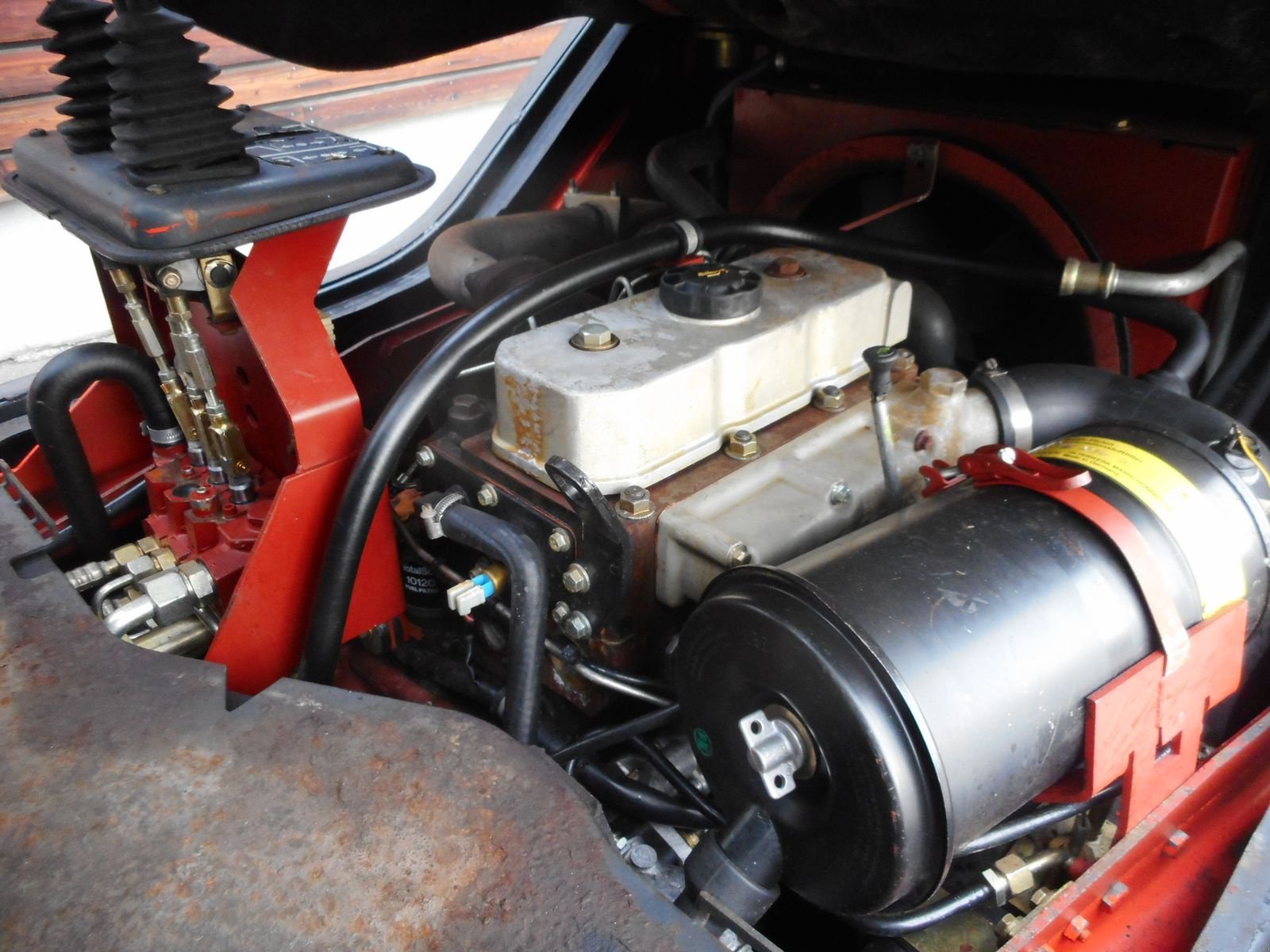 Frontstapler Türe ait Linde H25D-02 Triplex 6,4m + SS ( Perkins Motor ), Gebrauchtmaschine içinde St. Nikolai ob Draßling (resim 11)