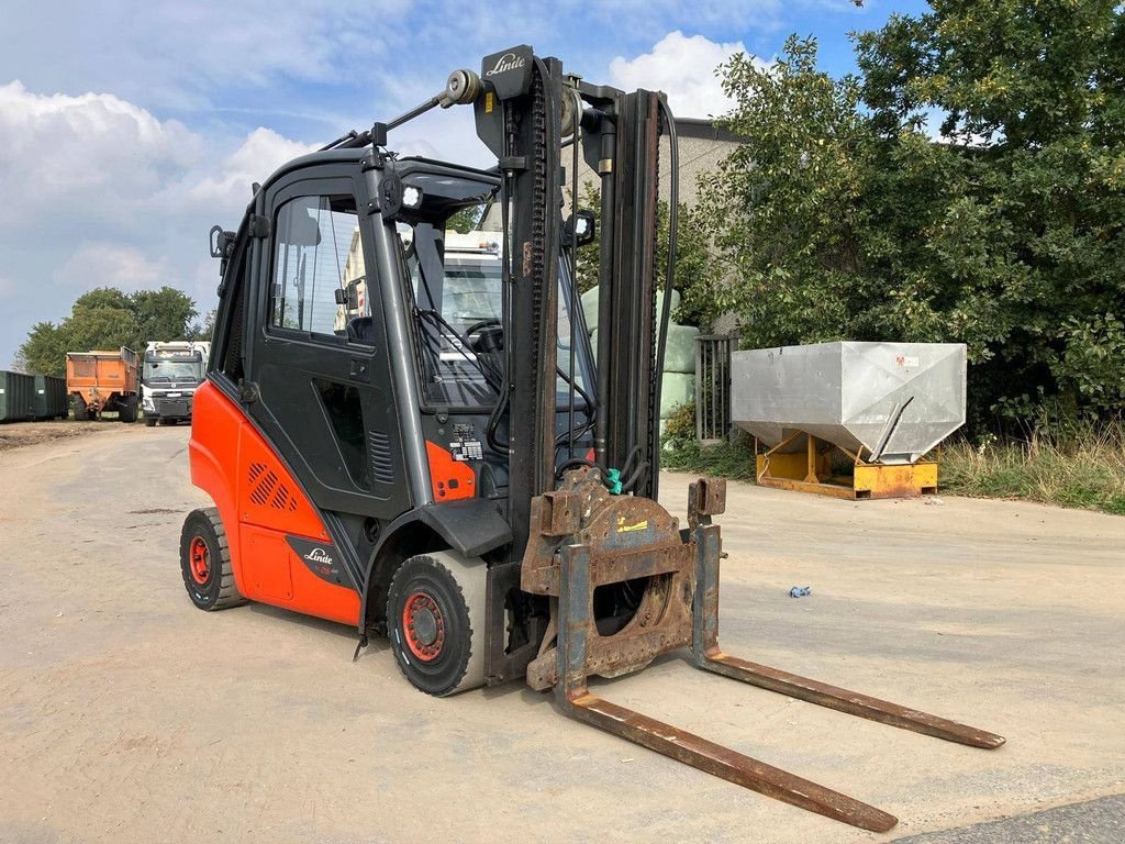 Frontstapler Türe ait Linde H25D-02, Gebrauchtmaschine içinde Antwerpen (resim 3)