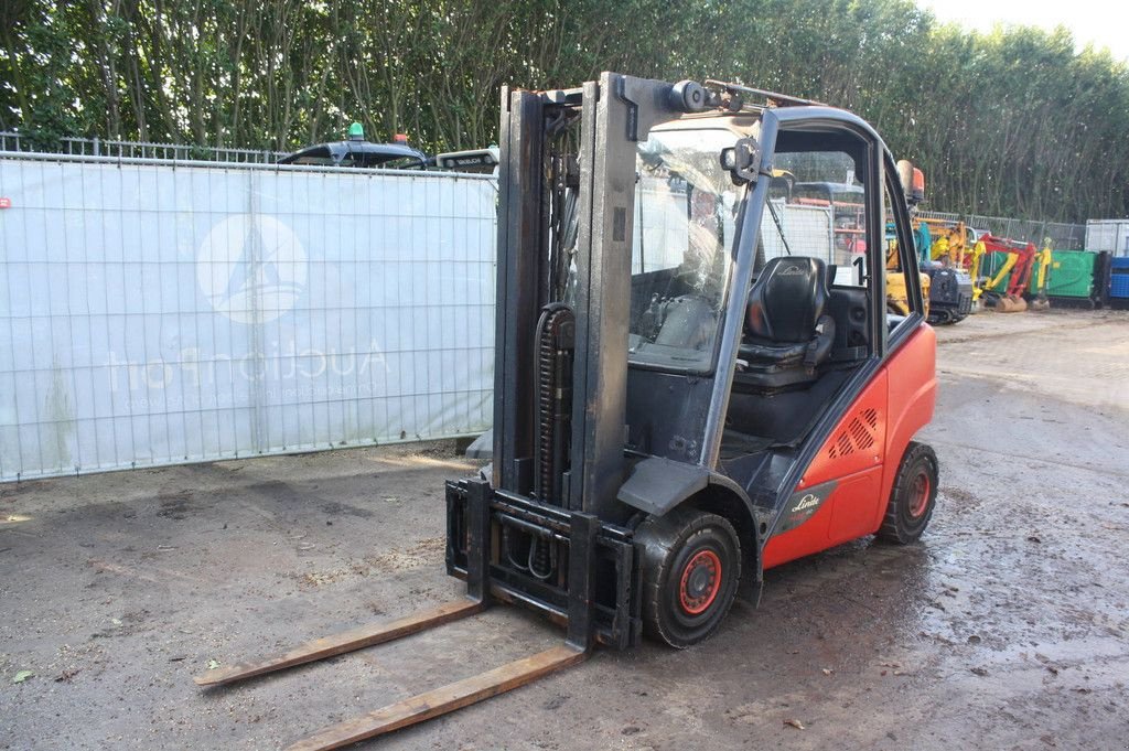 Frontstapler del tipo Linde H25D-02, Gebrauchtmaschine In Antwerpen (Immagine 3)