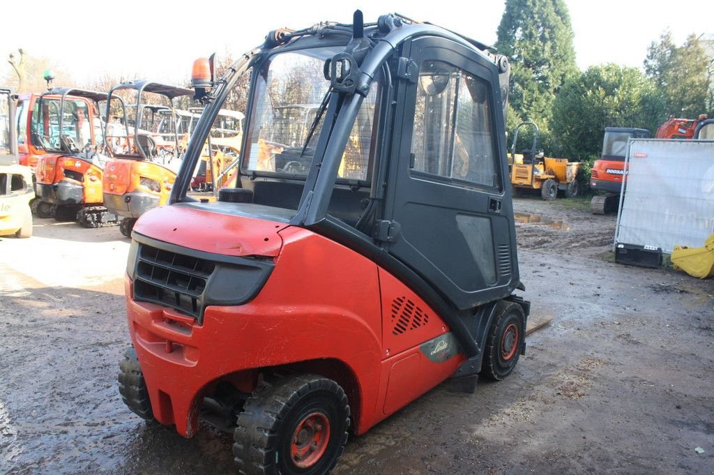 Frontstapler del tipo Linde H25D-02, Gebrauchtmaschine In Antwerpen (Immagine 8)