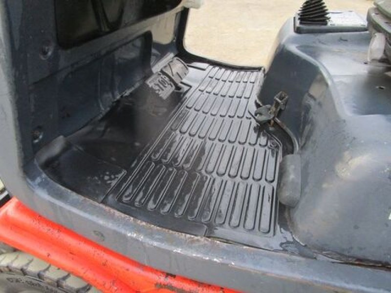 Frontstapler от тип Linde H25D-03 - Triplex-Freihub + Seitenschieber, Gebrauchtmaschine в Gnas (Снимка 8)