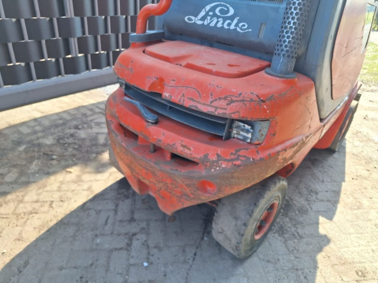 Frontstapler del tipo Linde H25D, Gebrauchtmaschine en Veessen (Imagen 5)