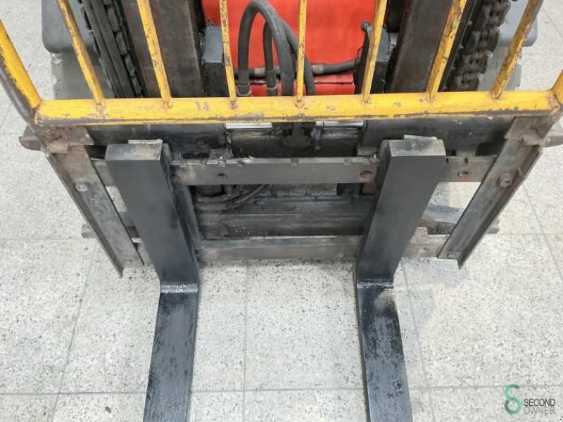 Frontstapler типа Linde H25D, Gebrauchtmaschine в Wijchen (Фотография 5)