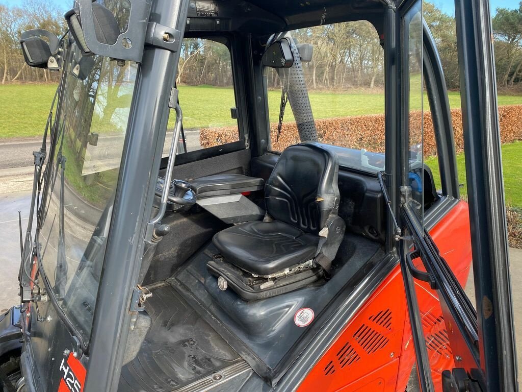 Frontstapler типа Linde h25t-01, Gebrauchtmaschine в Boekel (Фотография 10)