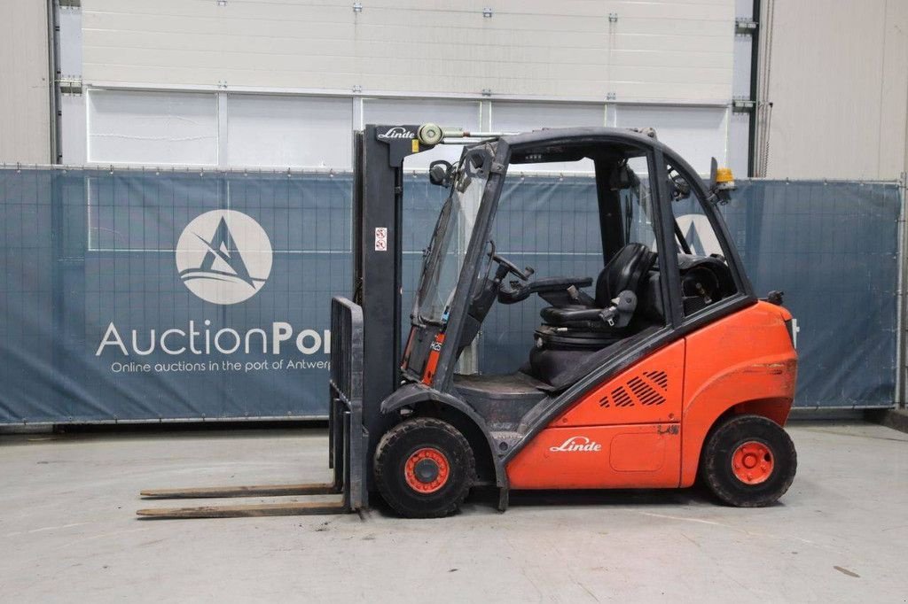 Frontstapler του τύπου Linde H25T-01, Gebrauchtmaschine σε Antwerpen (Φωτογραφία 1)