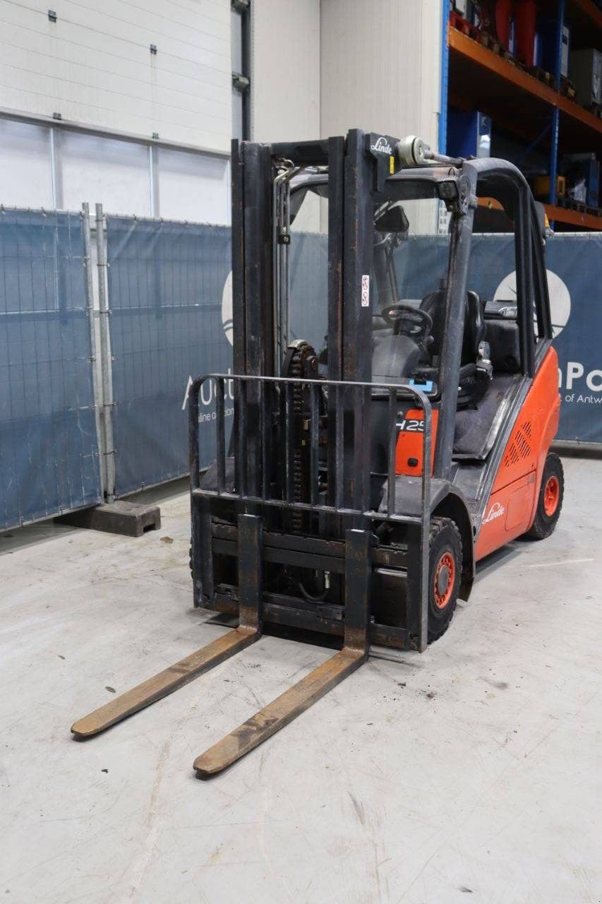Frontstapler του τύπου Linde H25T-01, Gebrauchtmaschine σε Antwerpen (Φωτογραφία 10)