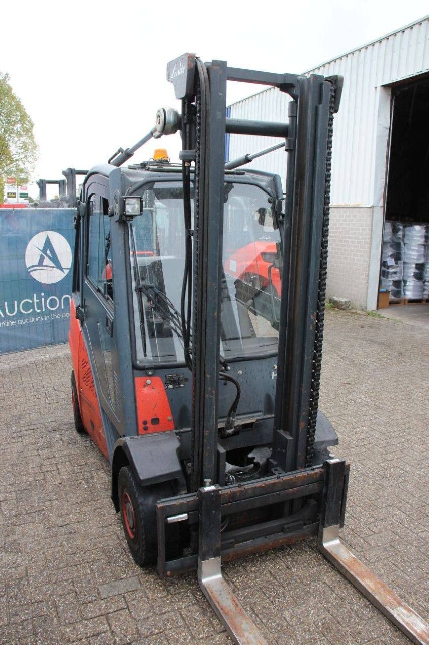 Frontstapler del tipo Linde H25T-01, Gebrauchtmaschine en Antwerpen (Imagen 7)